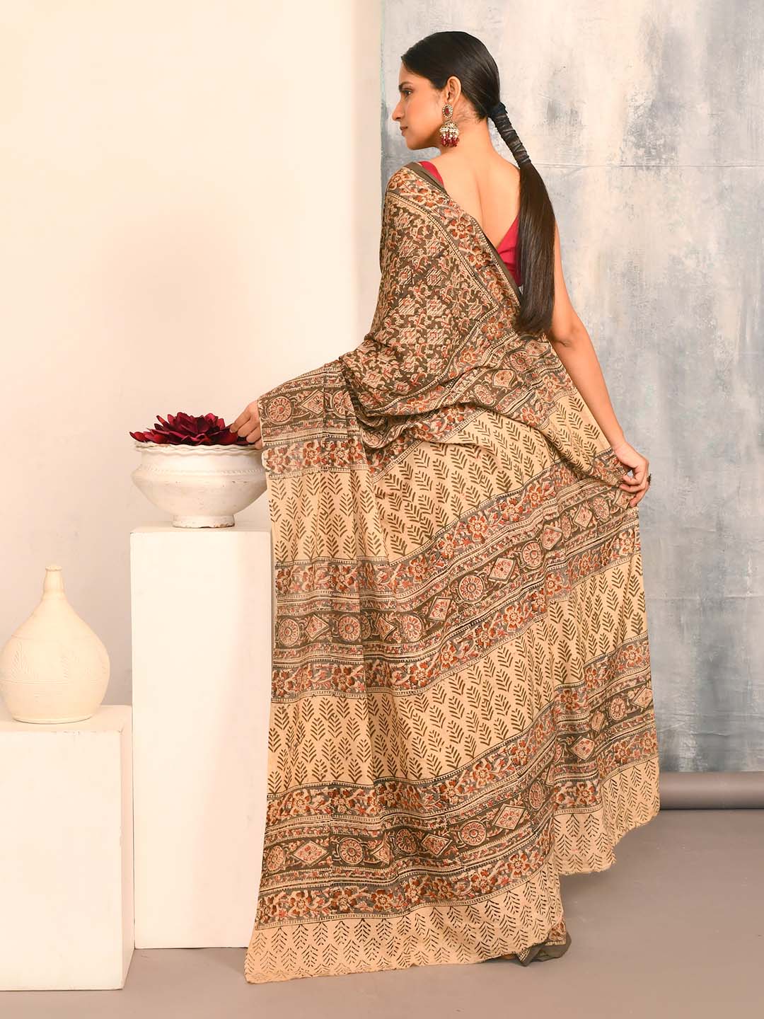 GARDEN GRACE (KALAMKARI 100% PURE COTTON SAREE)