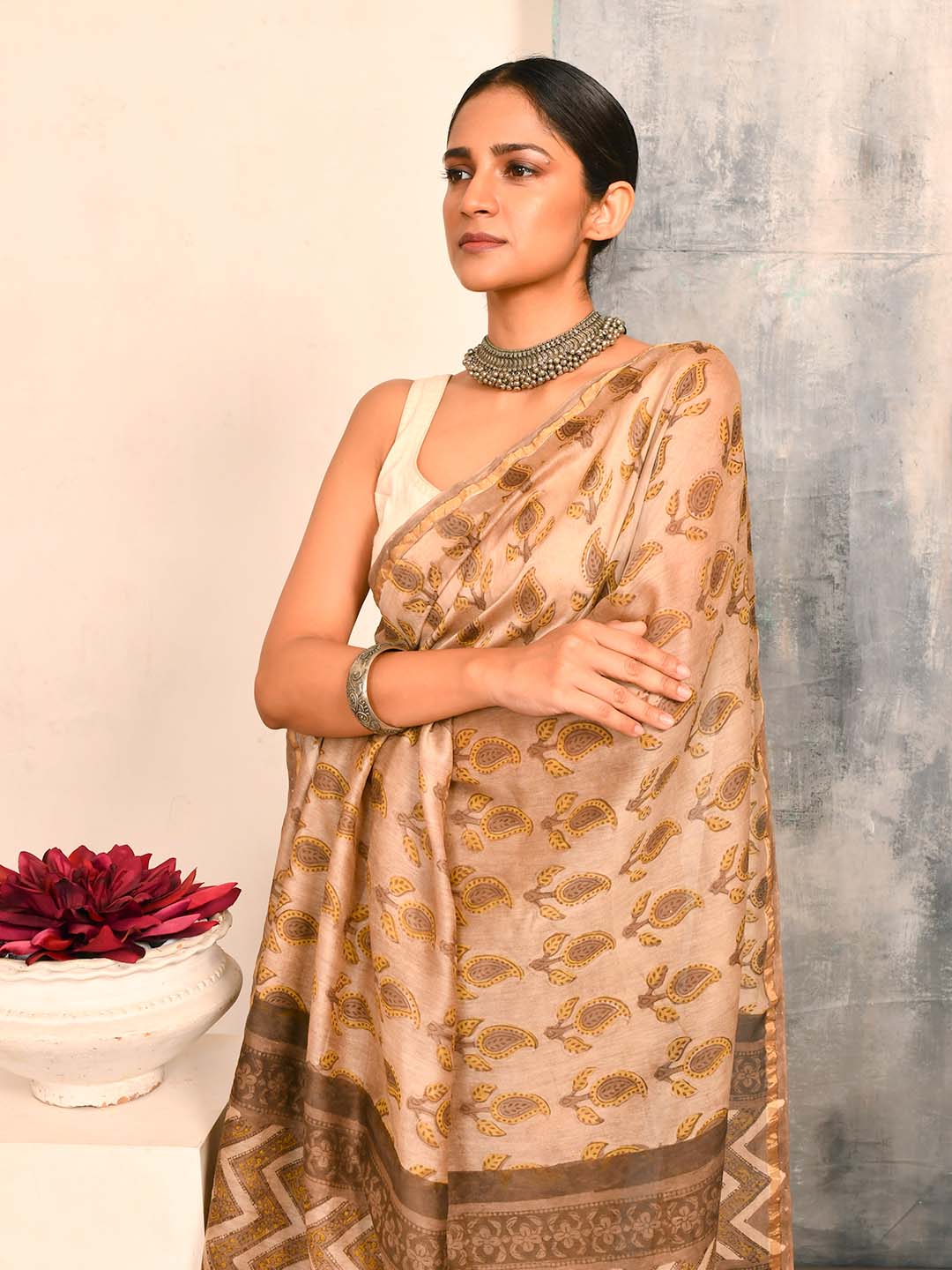 ETERNAL ELEGANCE (BAGRU SILK COTTON SAREE)