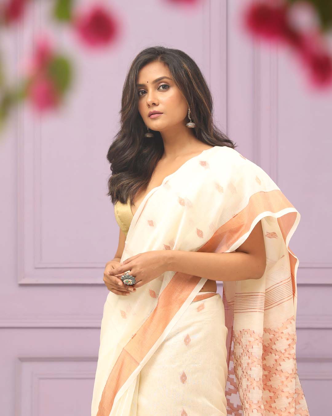 IVORY HARMONY (HANDLOOM COTTON BLEND SAREE)
