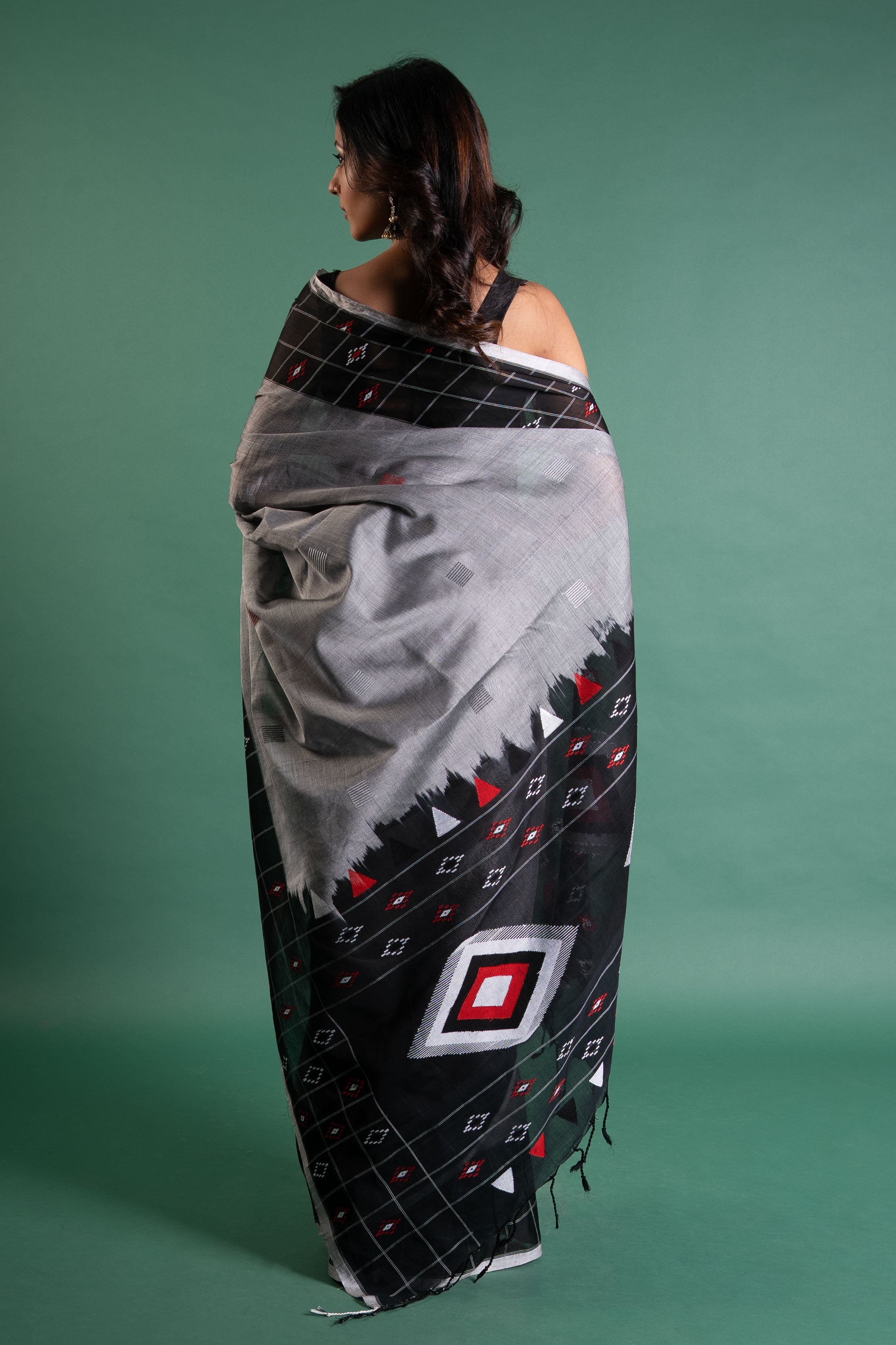 Slate Grid Pure Cotton Bengal Handloom Saree