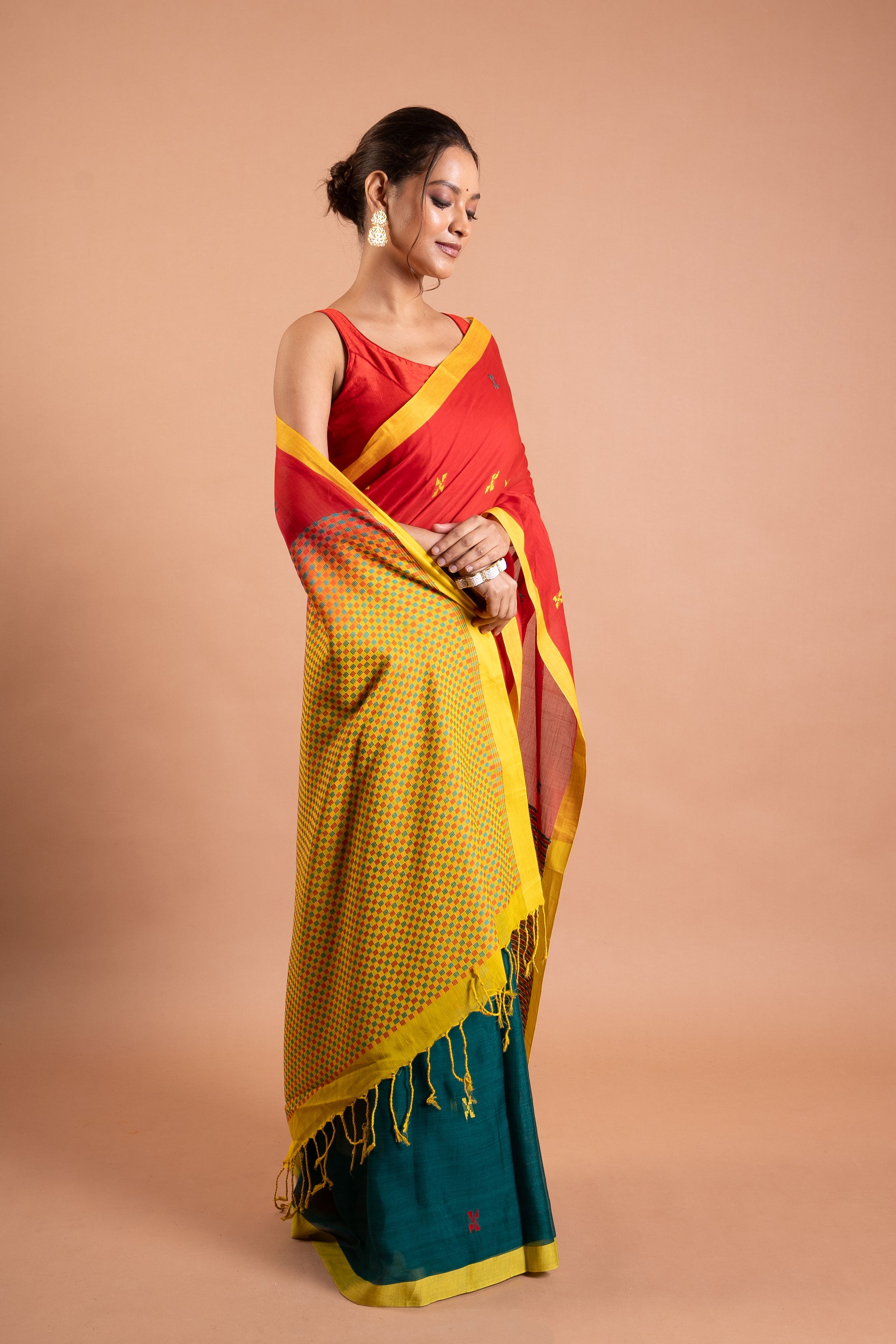 Sindoor & Peacock Checks Handwoven Cotton Saree