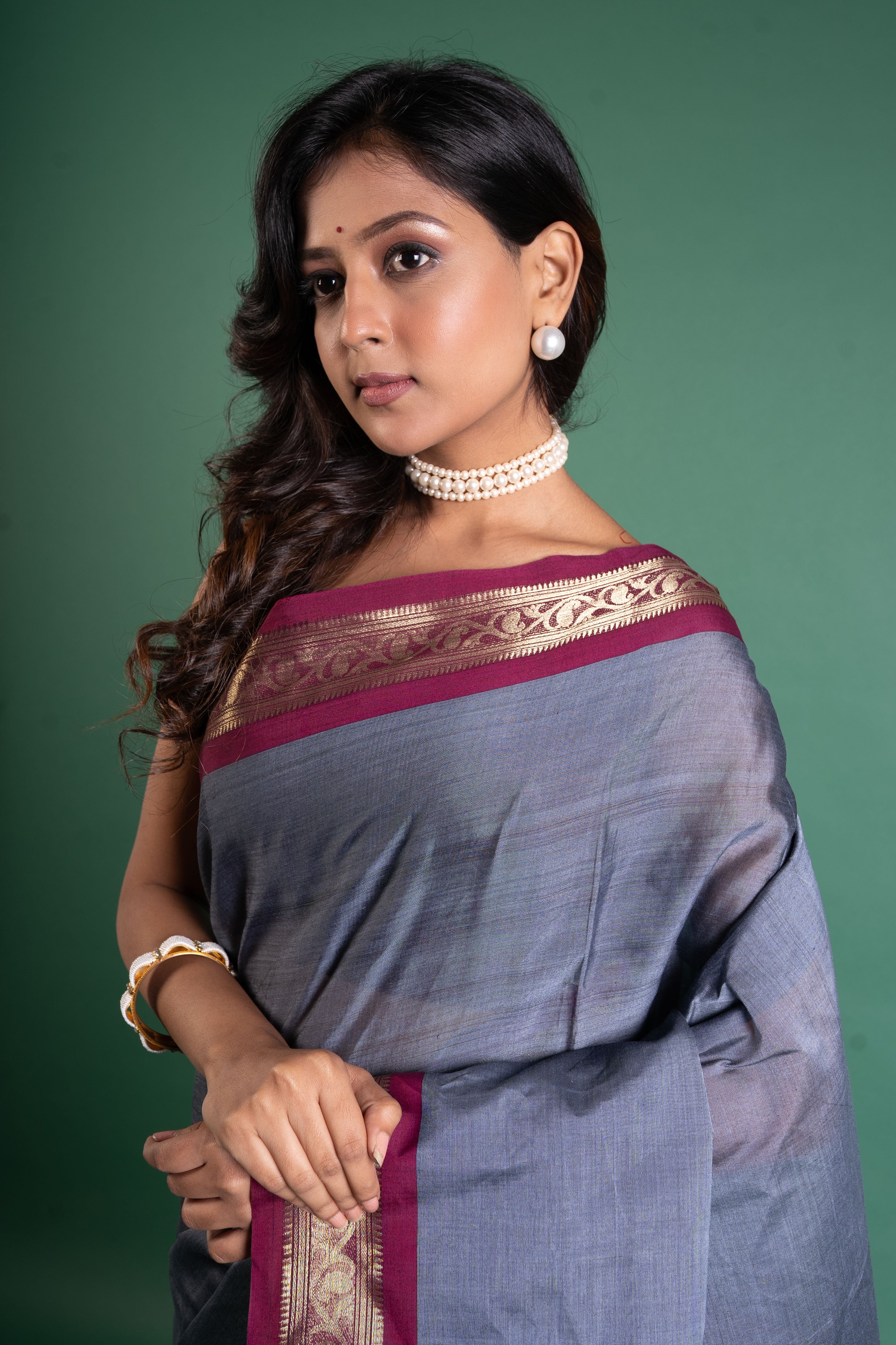 Prisha Grey–Wine Zari Border Pure Handloom Saree