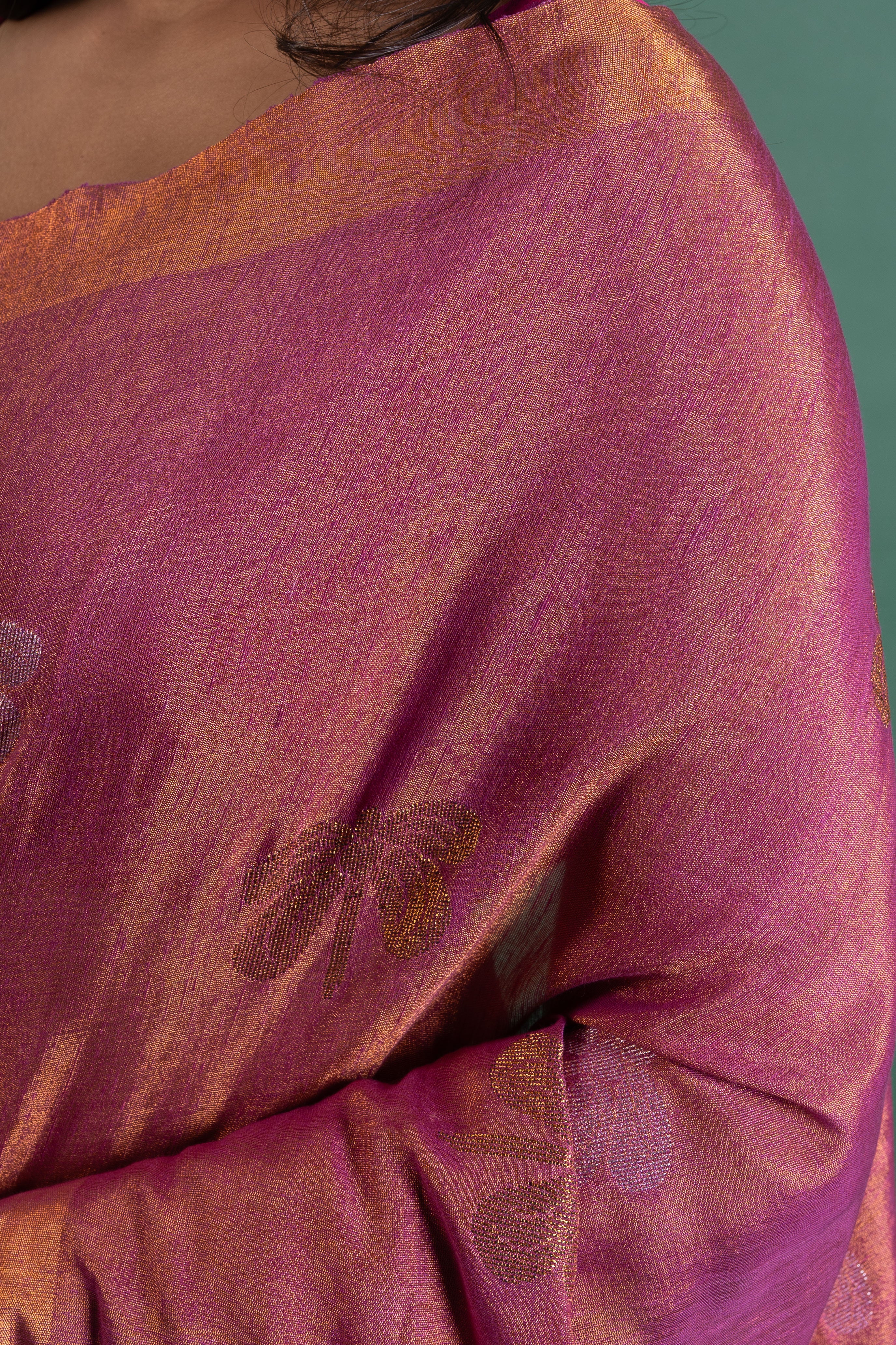 Amethyst Glow Linen Tissue Saree