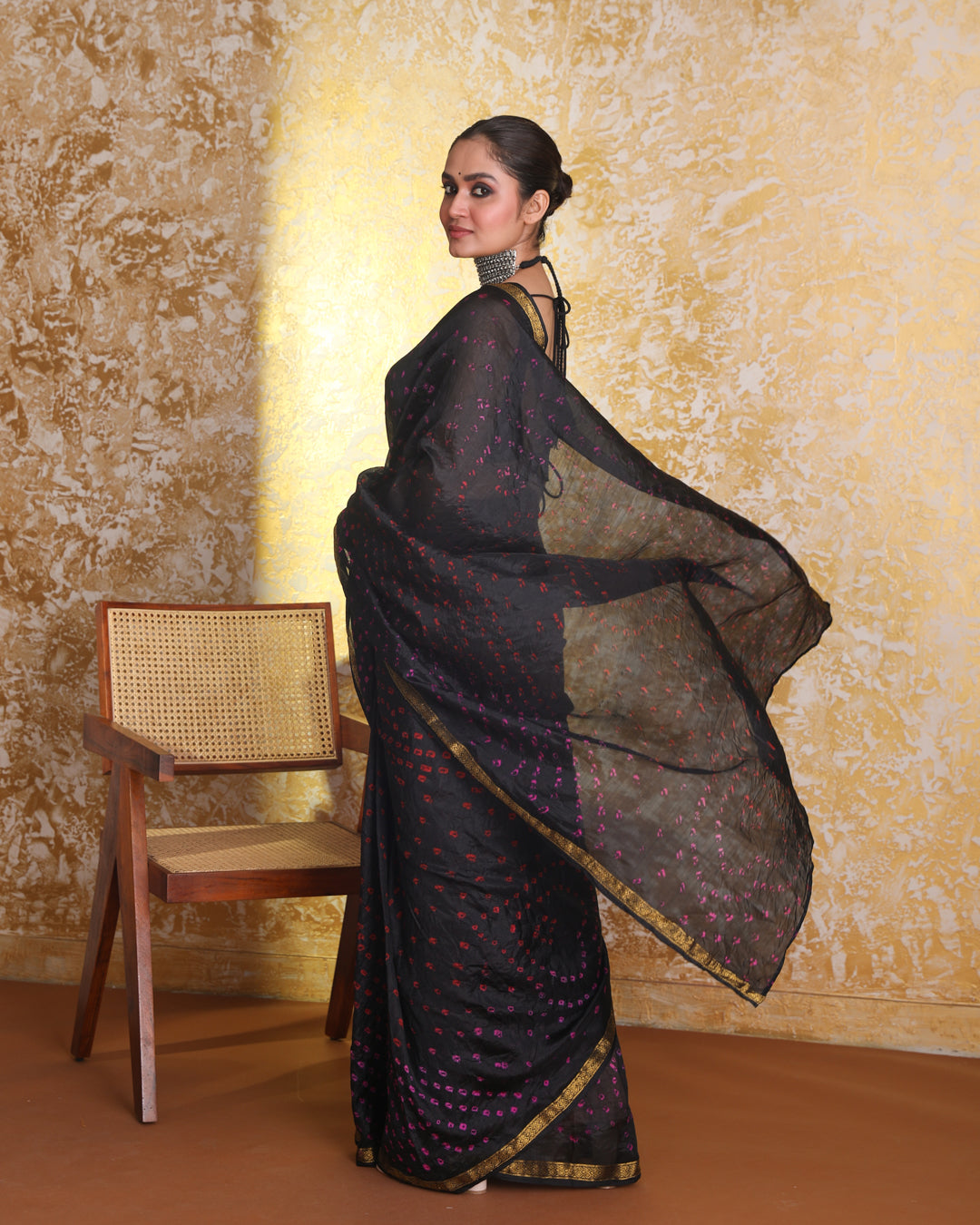 NOIR BANDHANI GRACE (BANDHANI POLY CREPE SAREE)