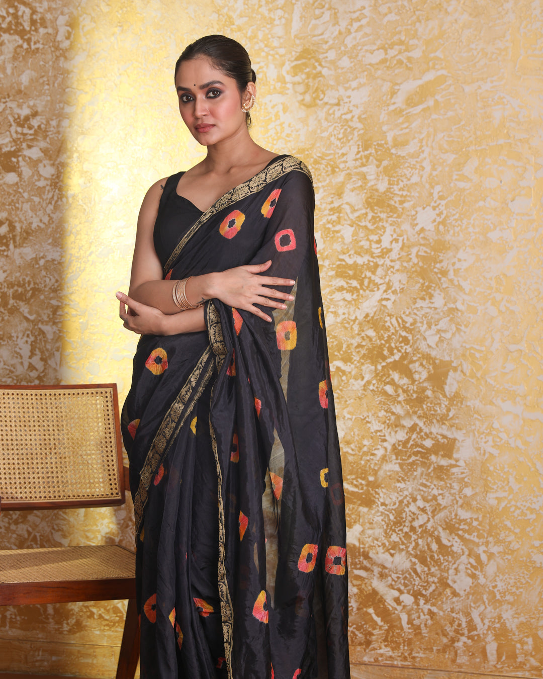 GLISTENING BANDHANI SILK (BANDHANI SILK SAREE)
