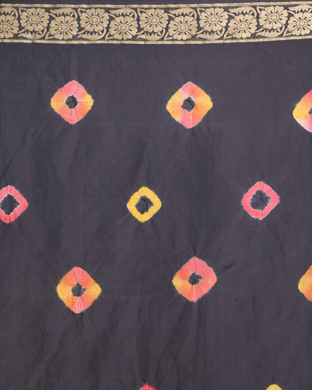 GLISTENING BANDHANI SILK (BANDHANI SILK SAREE)