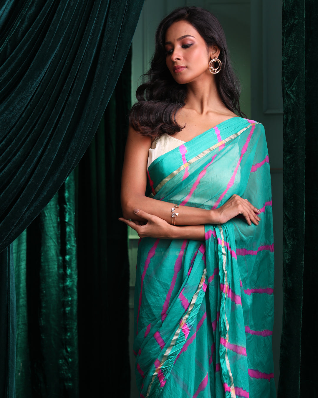 SUNEHRI LEHERIYA (LEHERIYA SAREE)