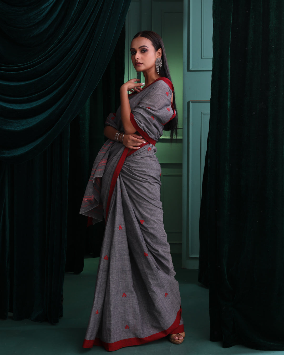 WORKDAY GRACE (TAANT SAREE)