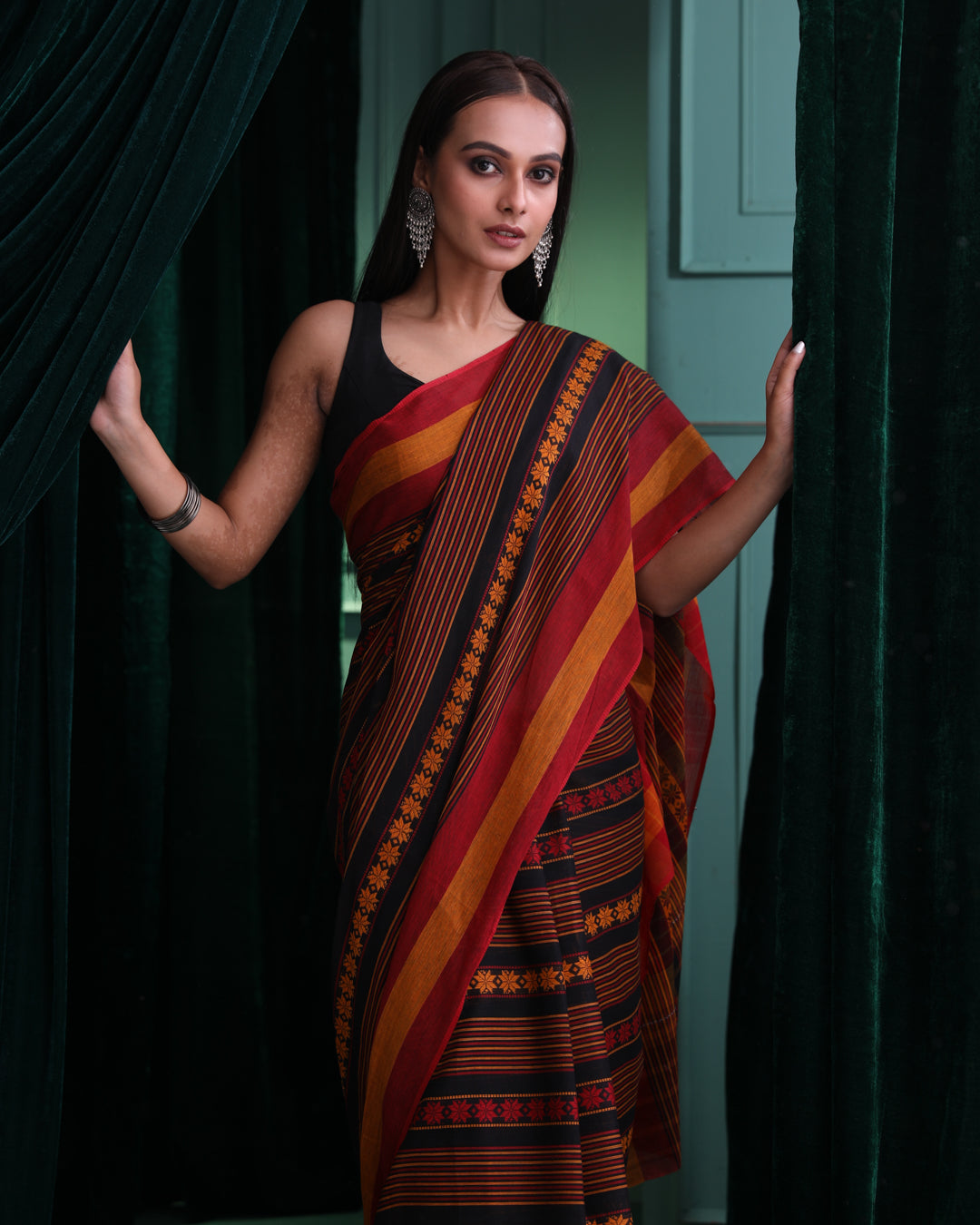 AZURE STREAKS (TAANT SAREE)