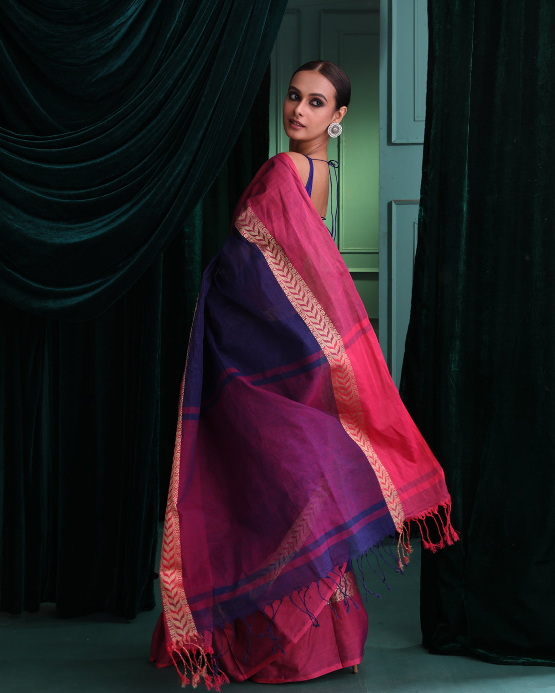 MIDNIGHT GRACE (JAMDANI SAREE)