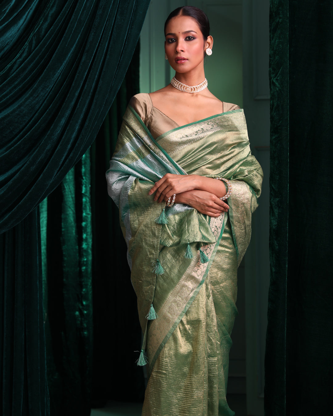 EMERALD GRACE (BANARASI ART SILK SAREE)