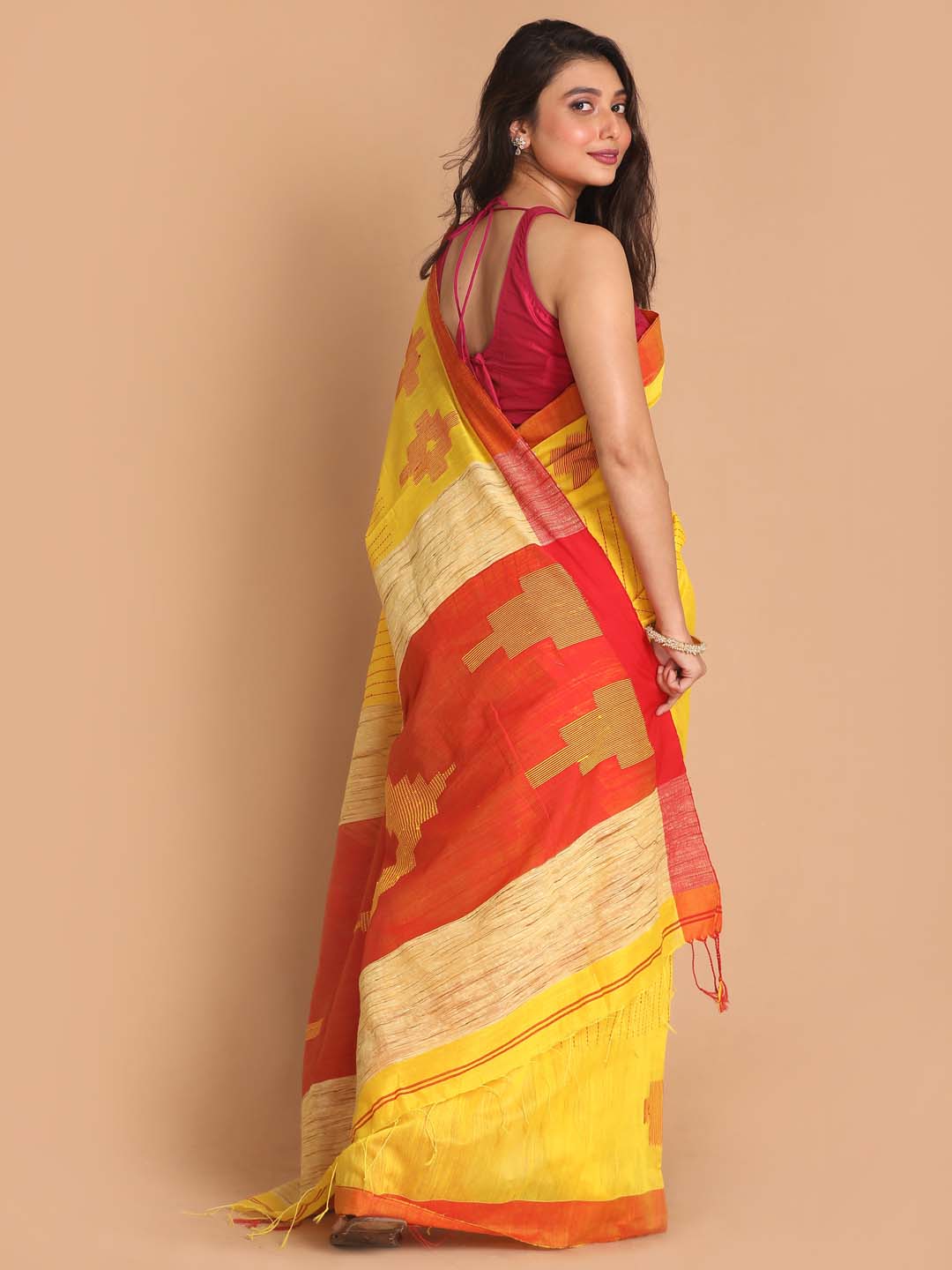 Indethnic Yellow Bengal Handloom Cotton Blend Work Saree - View 3