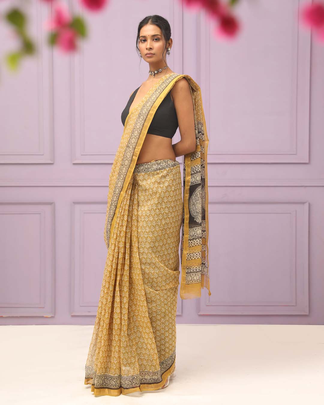 BEIGE WHIMSY (BAGRU SILK COTTON SAREE)