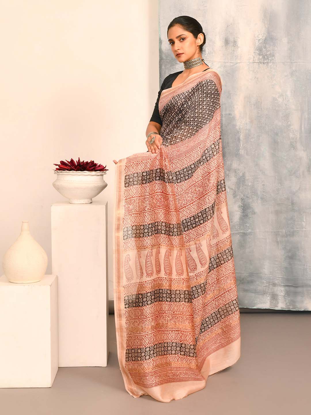 MIDNIGHT ECHO (BAGRU SILK COTTON SAREE)