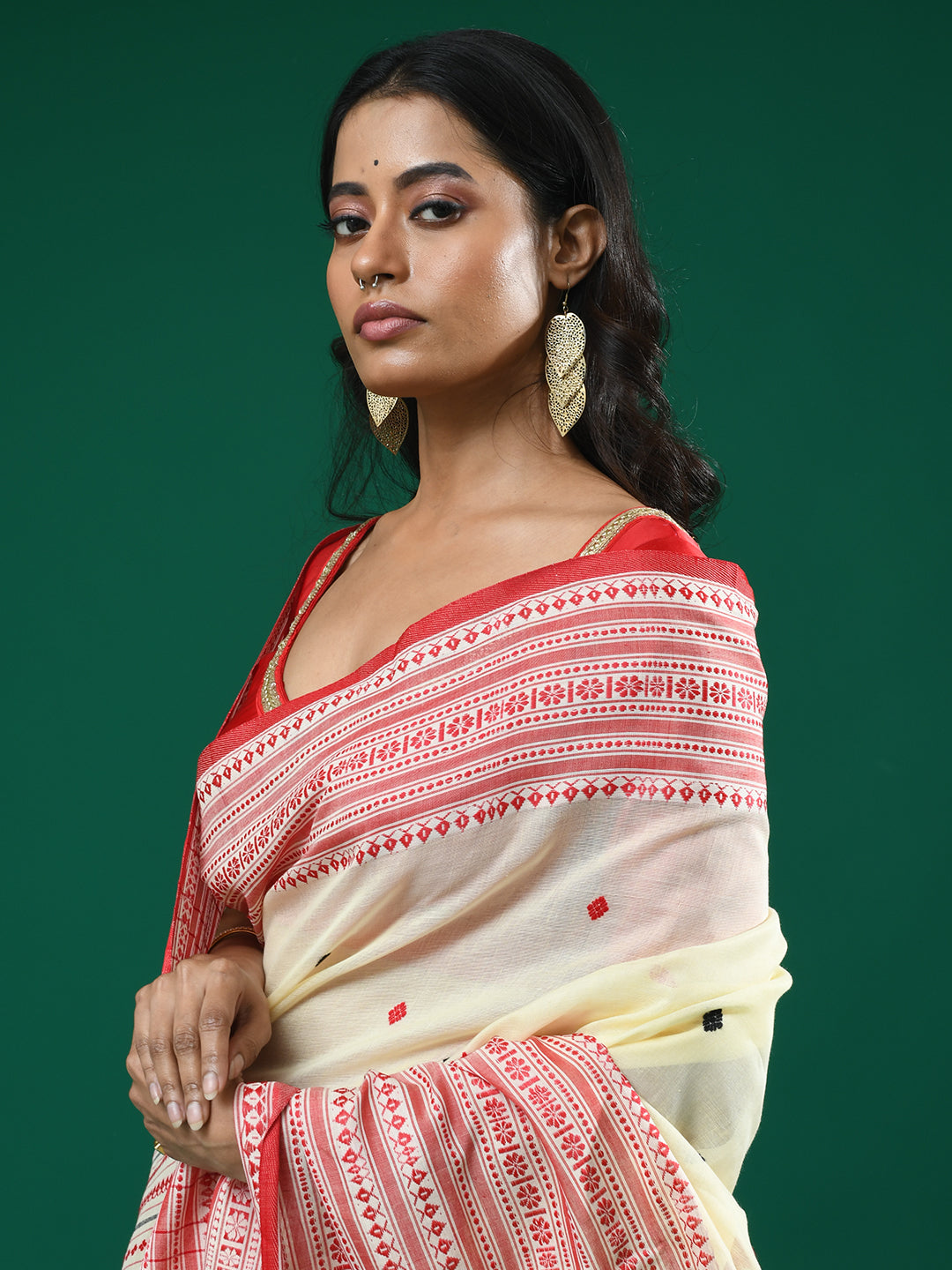 IVORY WHISPER (HANDLOOM 100% PURE COTTON SAREE)