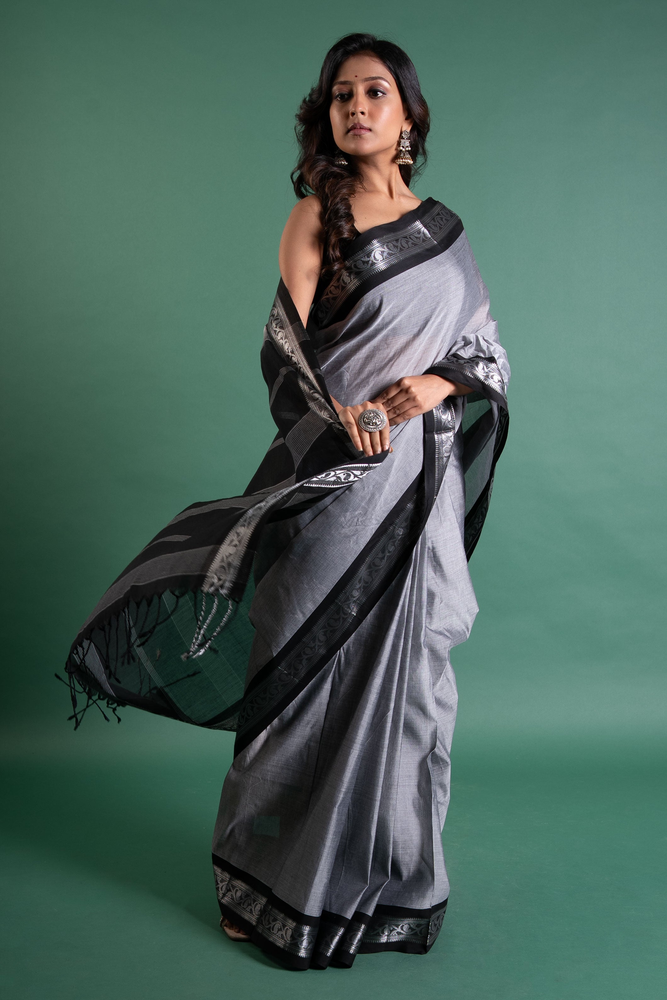 Slate Noir Pure Cotton Bengal Handloom Saree
