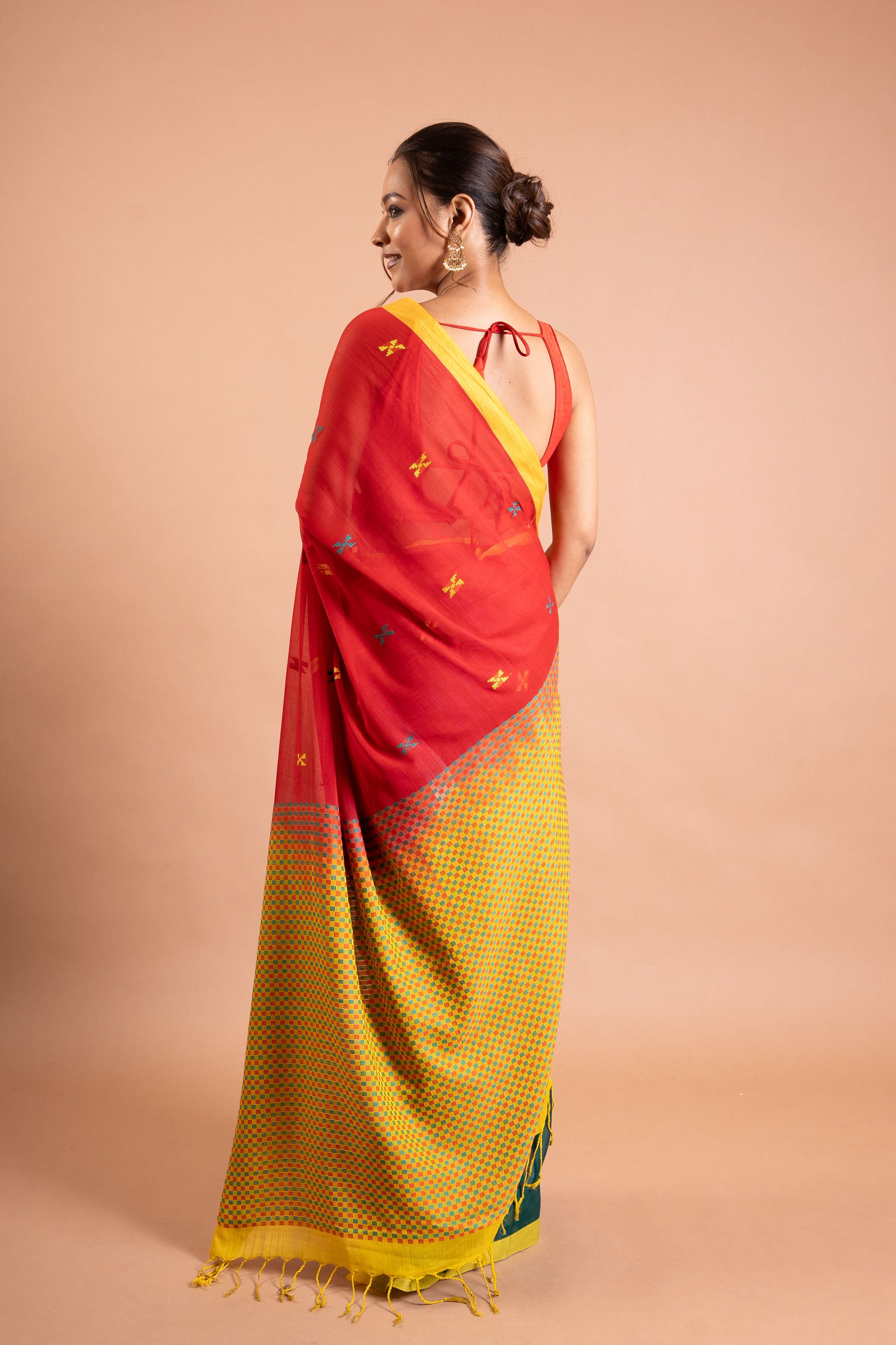 Sindoor & Peacock Checks Handwoven Cotton Saree