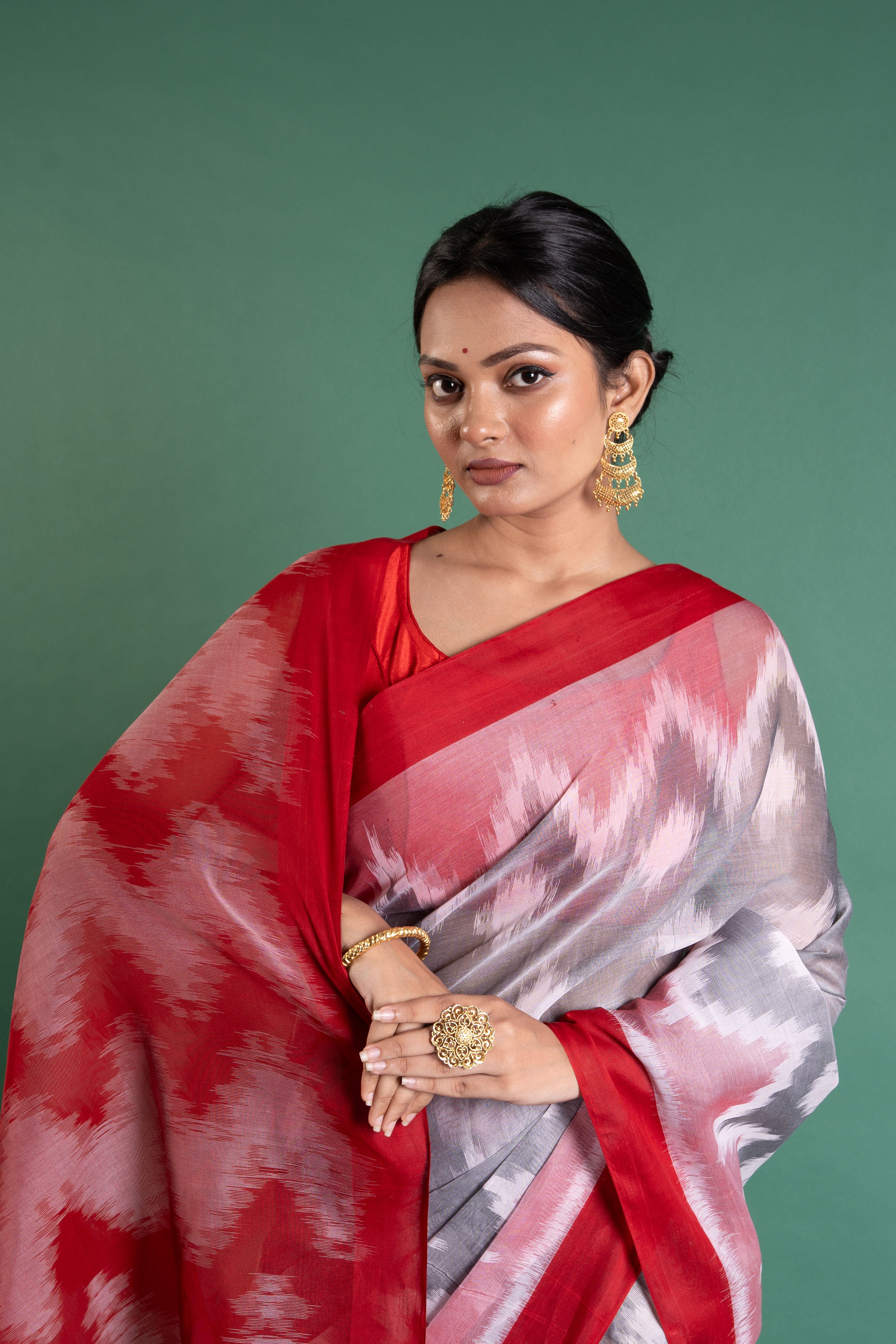 Sindoor Grey–Red Ikat Pure Handloom Saree