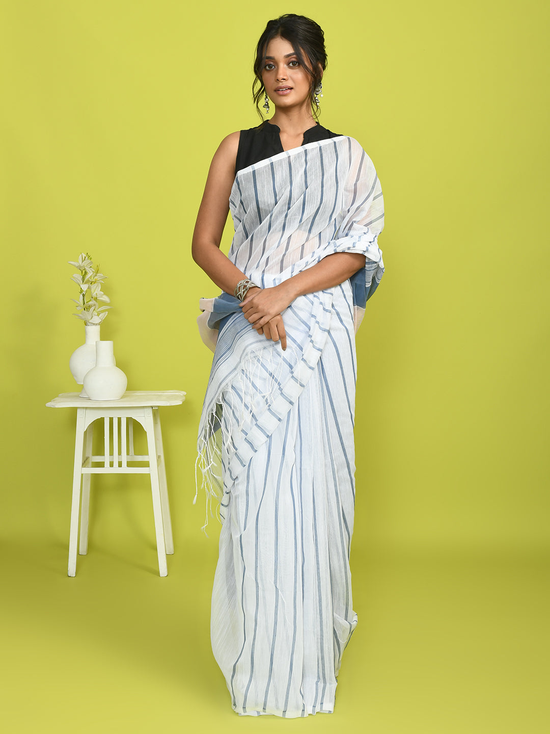 IVORY SERENITY (BENGAL HANDLOOM COTTON BLEND SAREE)