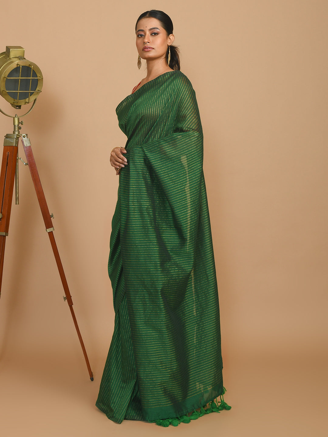 EVERGREEN SERENITY (BENGAL HANDLOOM COTTON BLEND SAREE)