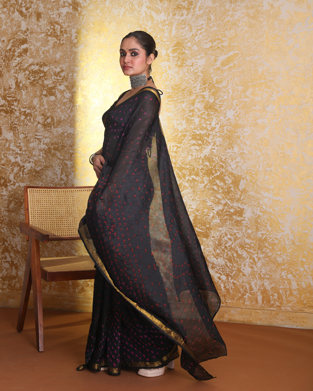 NOIR BANDHANI GRACE (BANDHANI POLY CREPE SAREE)