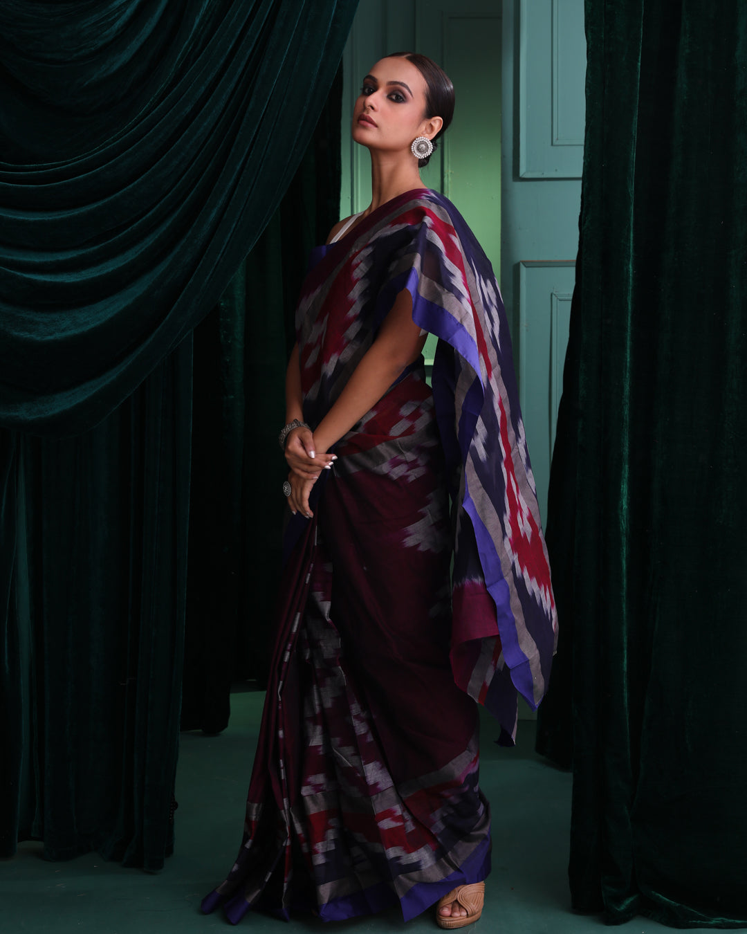 VIVID ALLURE (IKAT  SAREE)