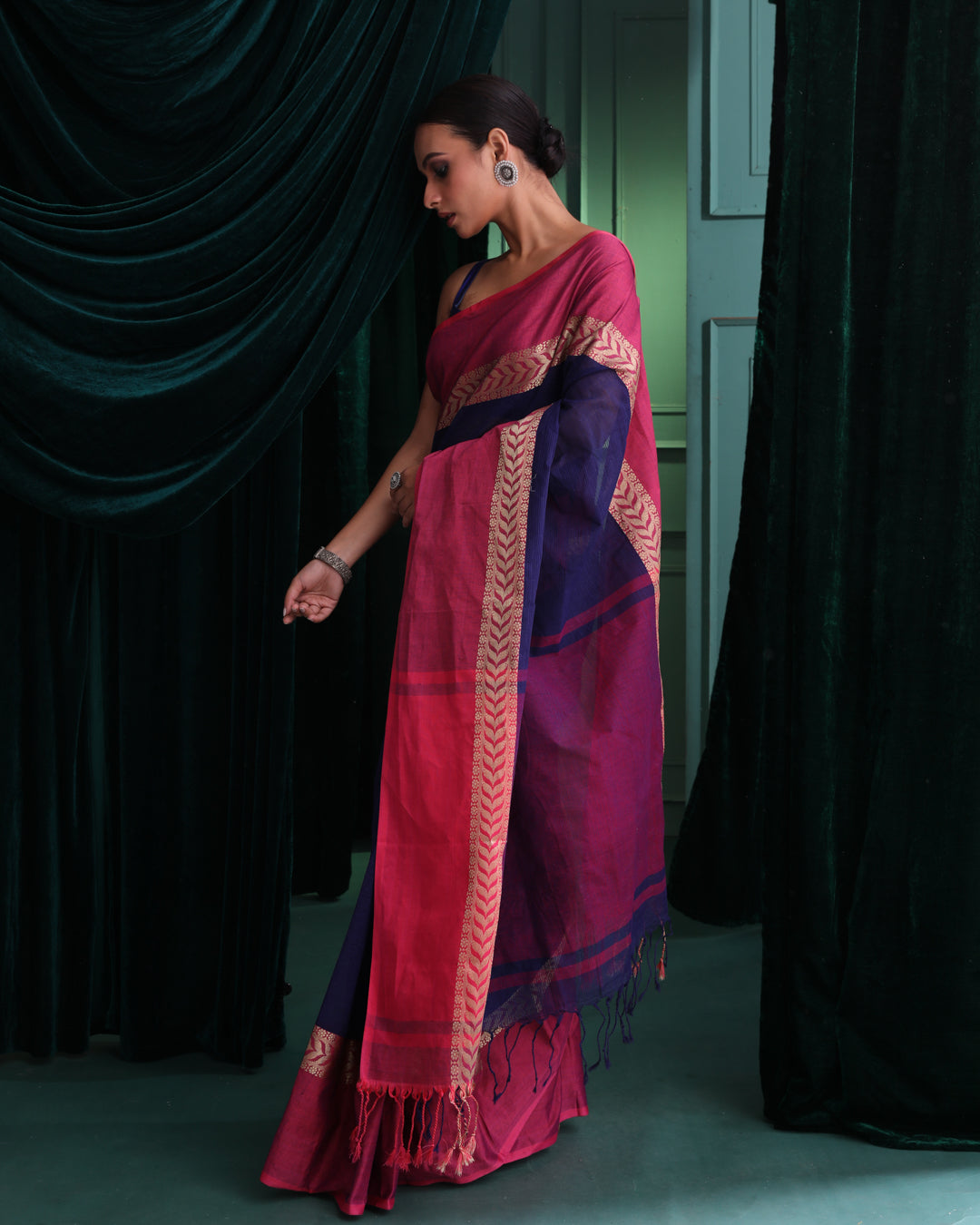 MIDNIGHT GRACE (JAMDANI  SAREE)