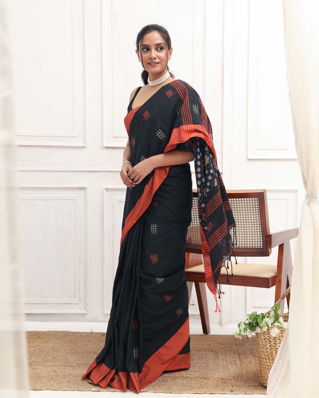 MIDNIGHT WEAVE (IKAT 100% PURE COTTON SAREE)