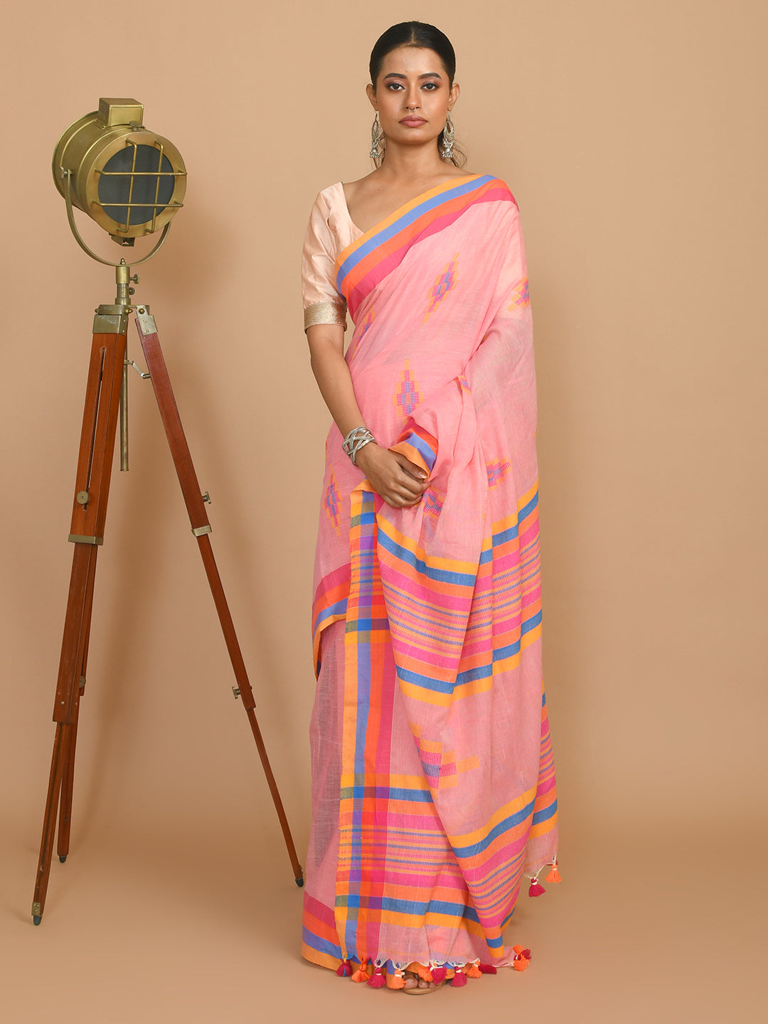 BLUSH BLOOM (HANDLOOM 100% PURE COTTON SAREE)