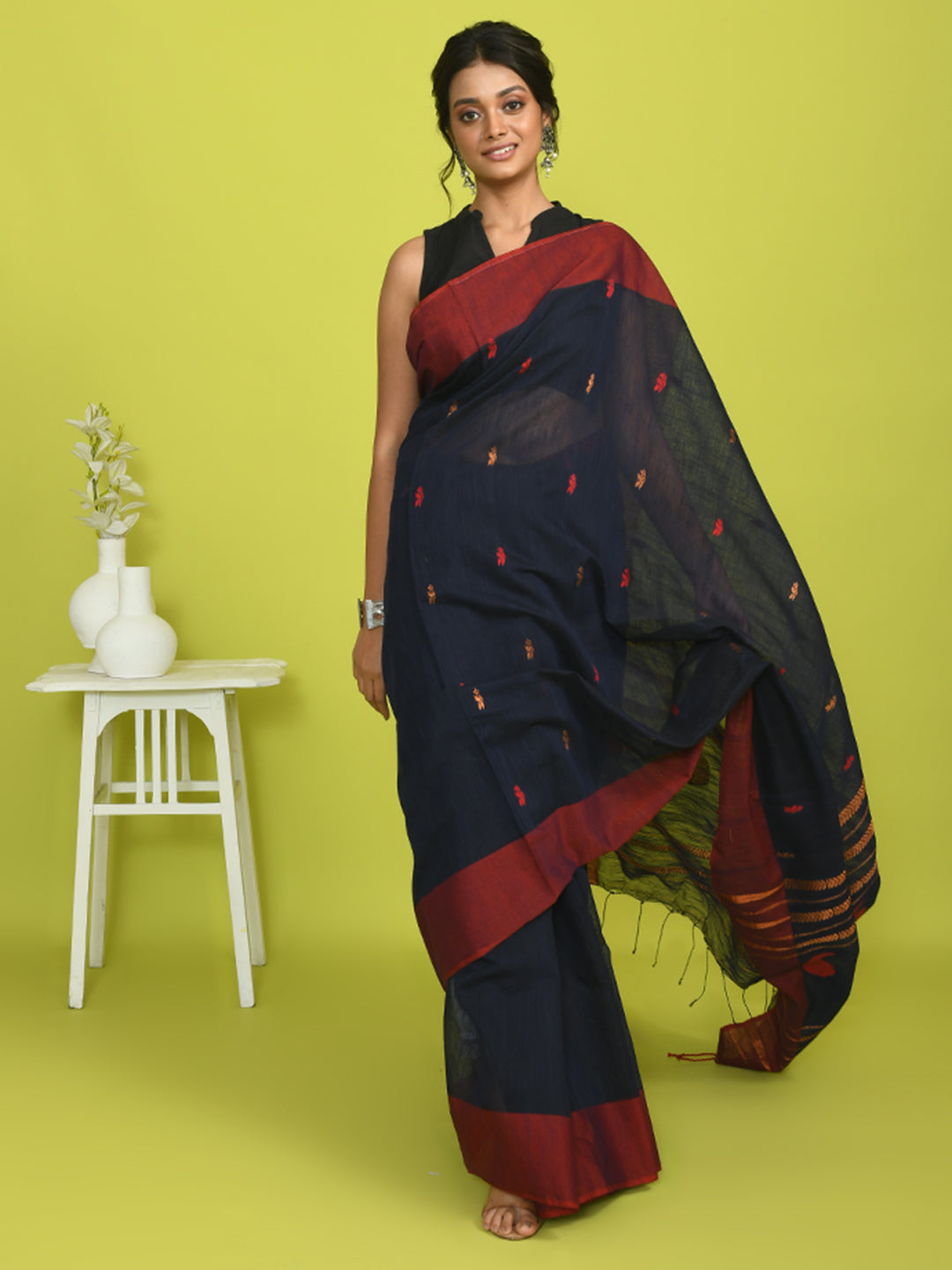 CERULEAN SPLENDOR (HANDLOOM LIVA SAREE)