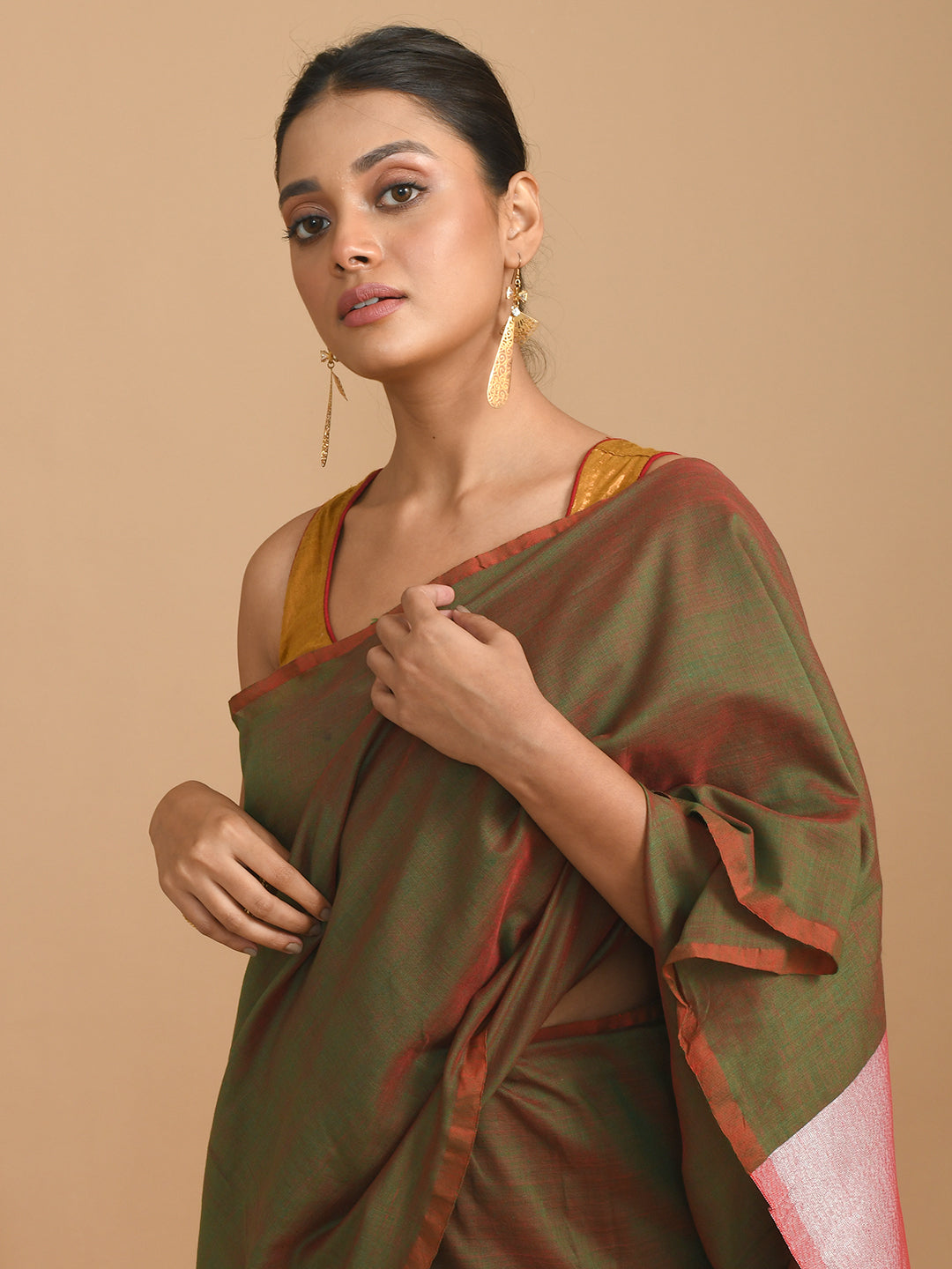 EMERALD ELEGANCE (BENGAL HANDLOOM COTTON BLEND SAREE)